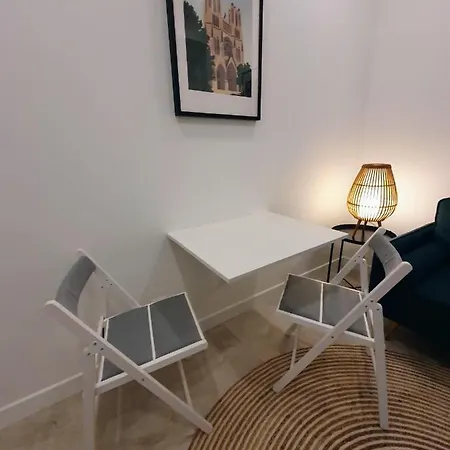 Appartement Premium Dans Une Belle Demeure - Hyper Centre-Ville De Reims Buitenkant foto