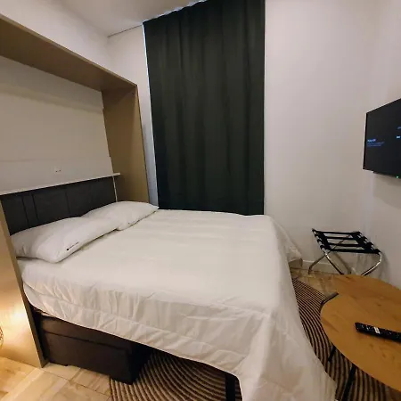 Appartement Premium Dans Une Belle Demeure - Hyper Centre-Ville De Reims Buitenkant foto