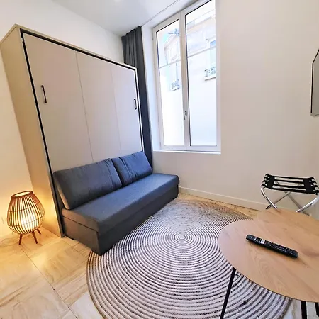 Appartement Premium Dans Une Belle Demeure - Hyper Centre-Ville De Reims Buitenkant foto